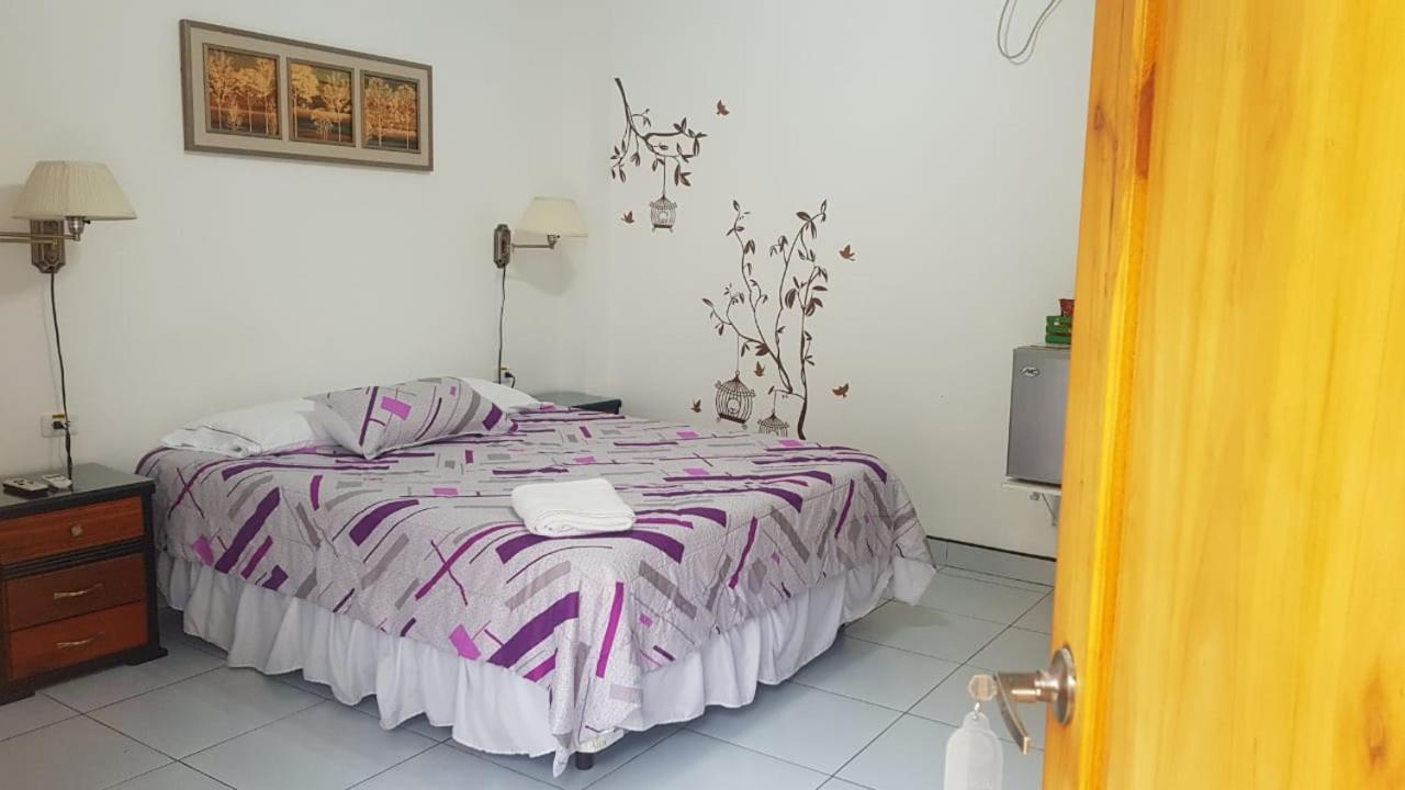 אסמרלדס Hotel Las Palmas מראה חיצוני תמונה